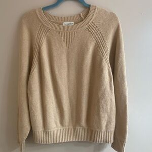 Universal Thread Women's Tan Crew Neck Sweater